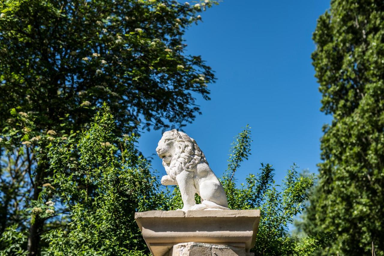 فندق Le Manoir Des Marronniers Sully  المظهر الخارجي الصورة
