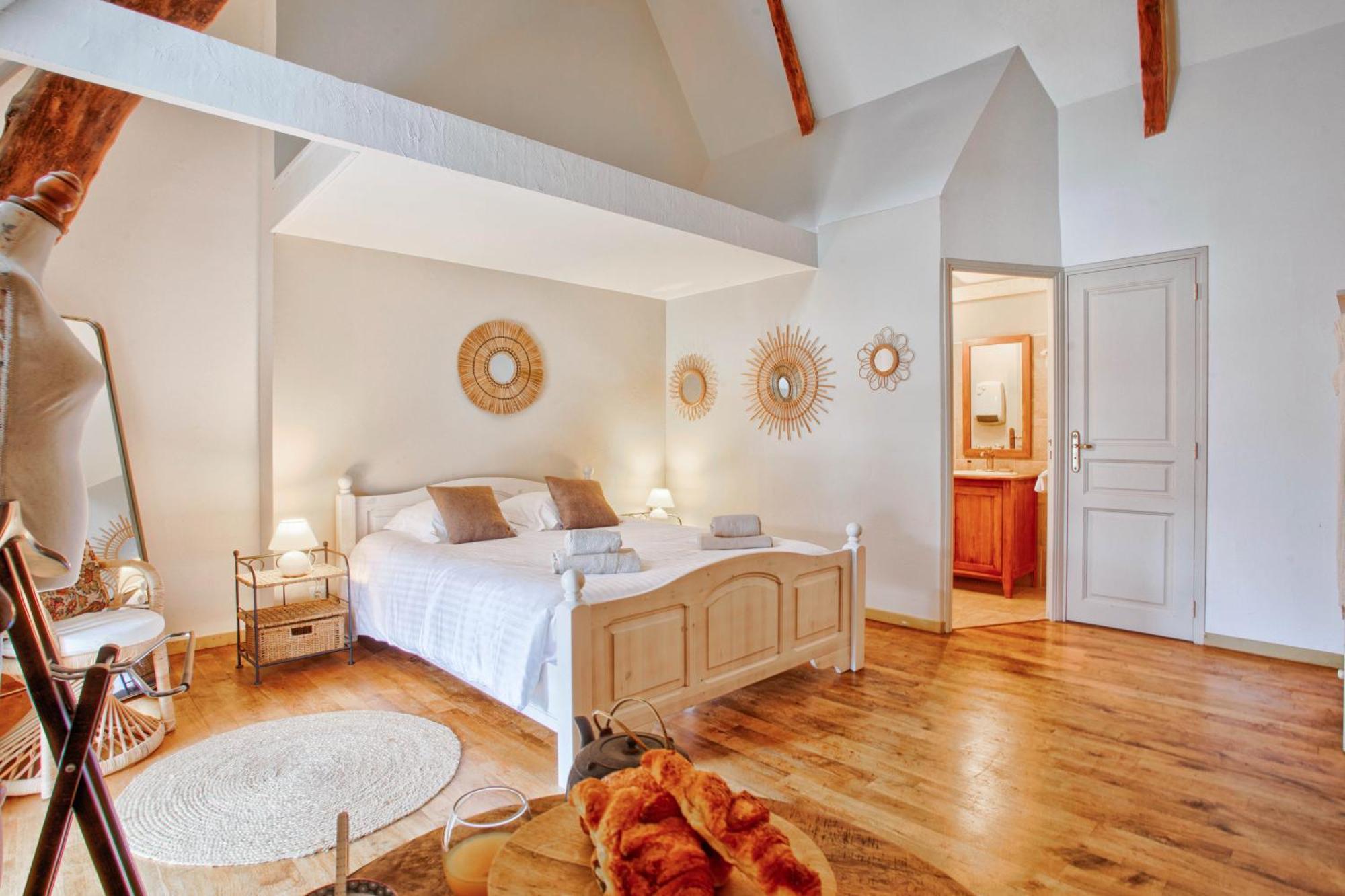 فندق Le Manoir Des Marronniers Sully  المظهر الخارجي الصورة